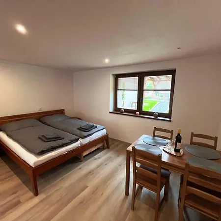 Apartmán Kunratice * Kunratice (Usti nad Labem)